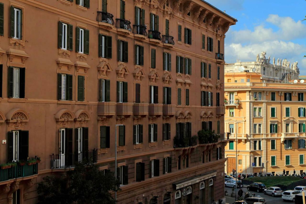Appartement Watercolours Near St Peter à Rome Extérieur photo
