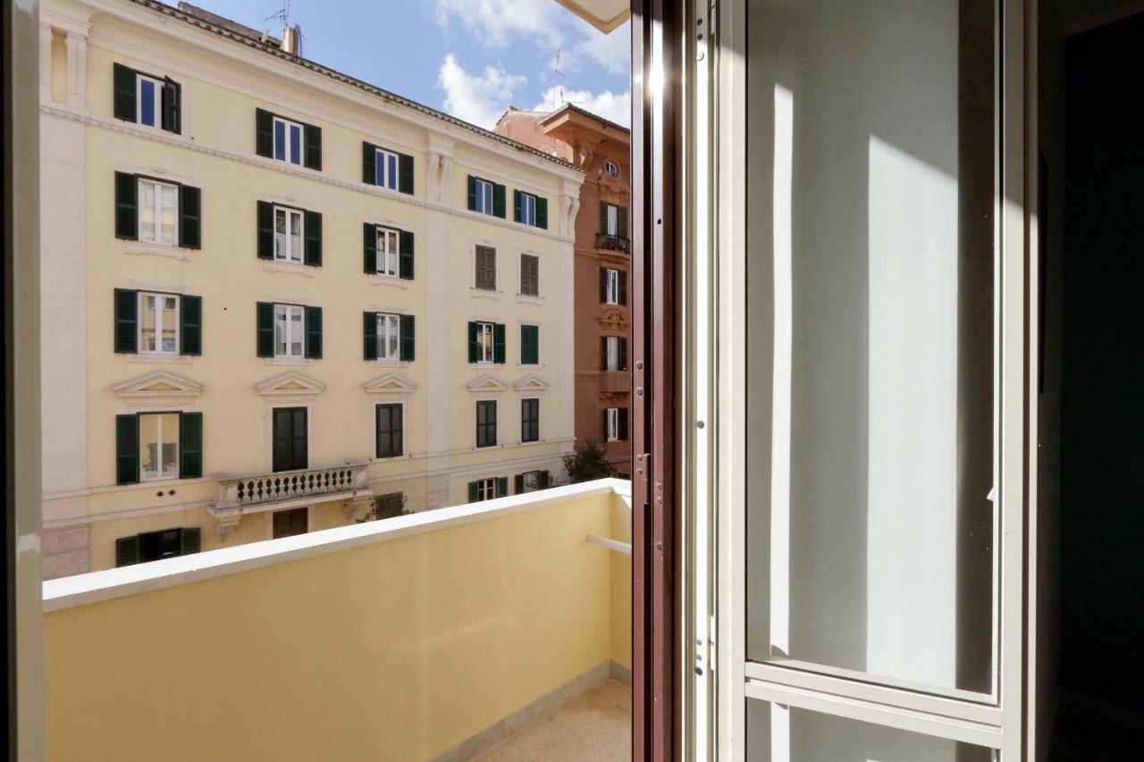 Appartement Watercolours Near St Peter à Rome Extérieur photo